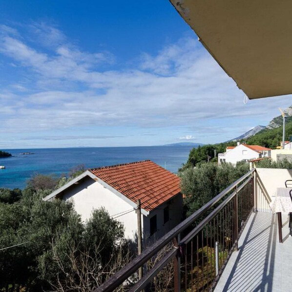 Property grounds - Apartments Dalmatin Zuljana - Studio Apartment 1 (Ston)