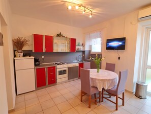 Apartment | Private kitchen | Fridge, oven, stovetop, dishwasher - Seaside Apartment Franica-two Bedroom Apartment With Terrace and Sea View (Vela Luka)
