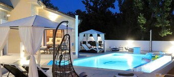 Amazing Villa With Pool