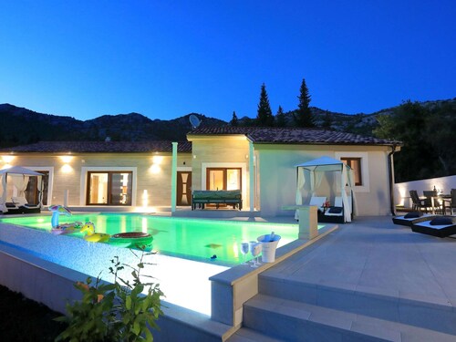 Villa in Starigrad With Heated Pool