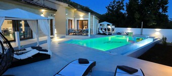 Villa in Starigrad With Heated Pool