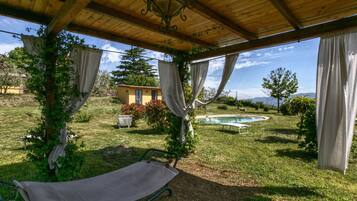 Villa | Exterior