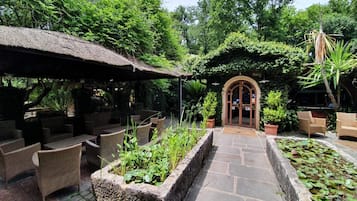 ์ด๋ ์ฃผํ | ์ธ๊ด