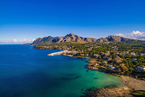 Aerial view - House with sea views Casa Osborne in Alcudia (Puerto de Alcudia)