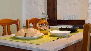 Cottage, Multiple Beds | Dining - Bos Cres, a St Ives Traditional Fishermans Cottage (St Ives)