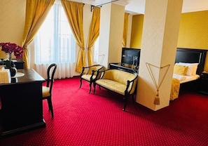 In-room safe, blackout curtains, iron/ironing board, free WiFi - Hotel Novera (Timisoara)
