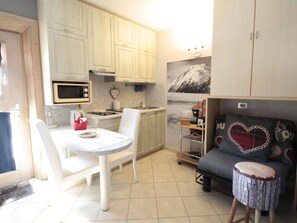 Private kitchen - Belvilla by OYO Baita del Sole - Apt 1 (Livigno)