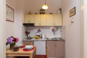 Fridge, electric kettle