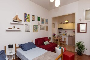 Apartment | Private kitchen | Fridge, electric kettle - Sweetest Thing Apartment - Studio Apartment (Dubrovnik)
