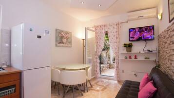 Apartment | Living room