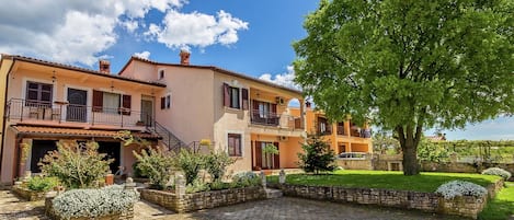 Apartment | Exterior