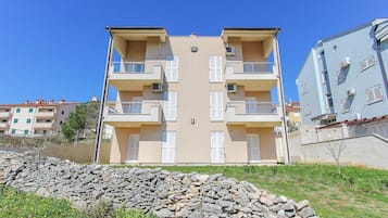 Apartment | Exterior