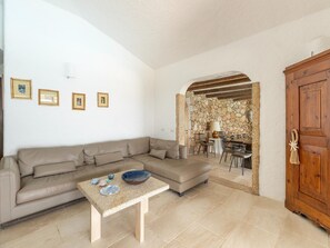 Villa | Living area