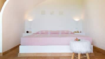 Villa | 7 bedrooms, individually furnished, bed sheets