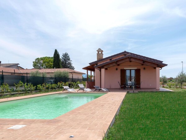 Villa | Piscine | Piscine intérieure, piscine extérieure