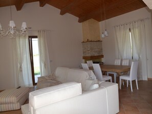 Villa | 3 chambres, ameublement unique, literie fournie