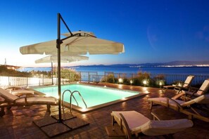 Apartment | Pool | Outdoor pool - Apartments Villa Grlica - One Bedroom Apartment With Balcony and Garden View (Sutivan)
