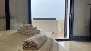 2 chambres, draps fournis