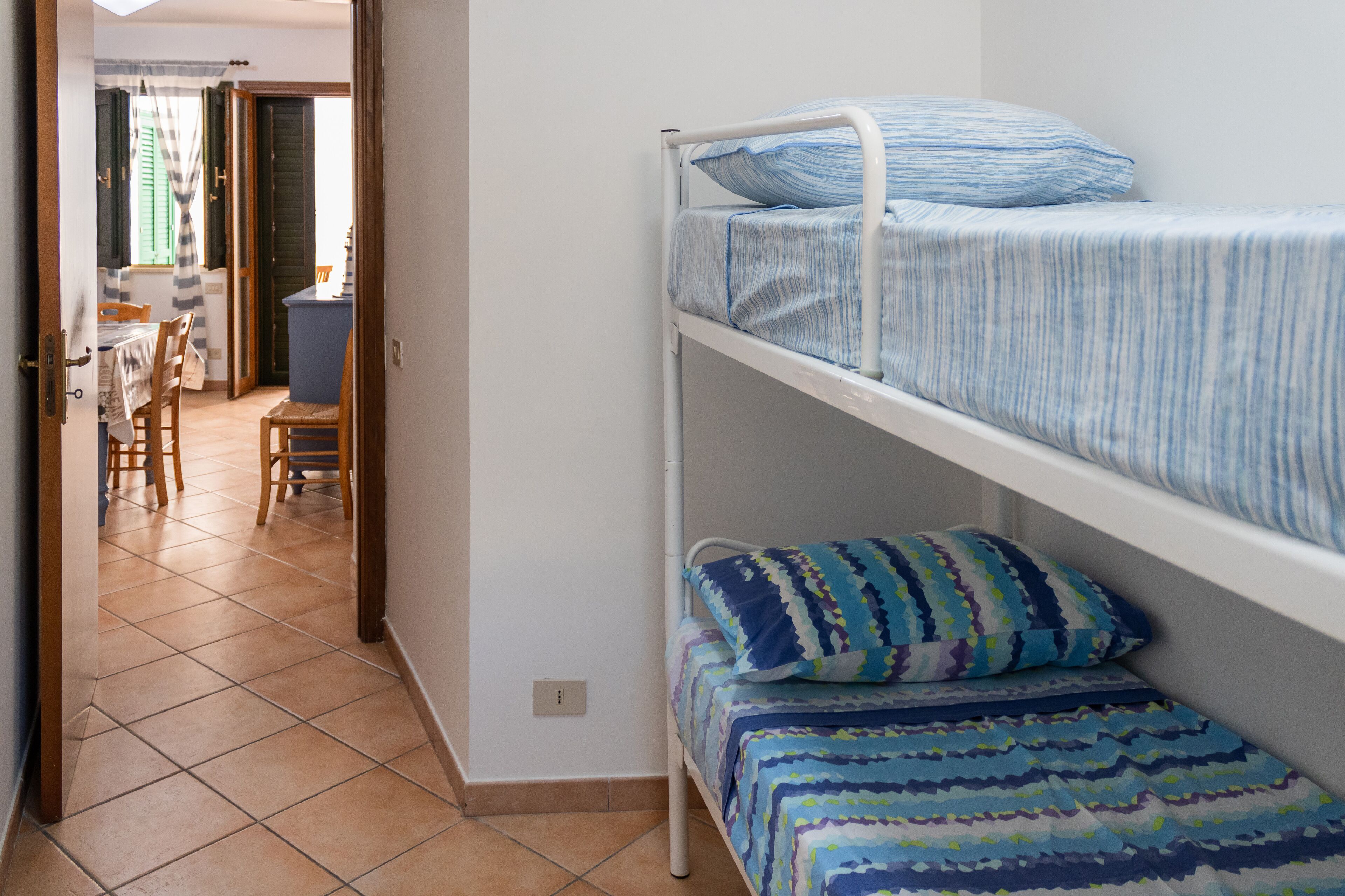 2 dormitorios, wifi gratis, ropa de cama