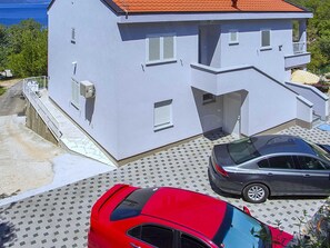 Apartment | Exterior - Apartments Vesela - Comfort One Bedroom Apartment With Balcony and Sea View (Janjina)