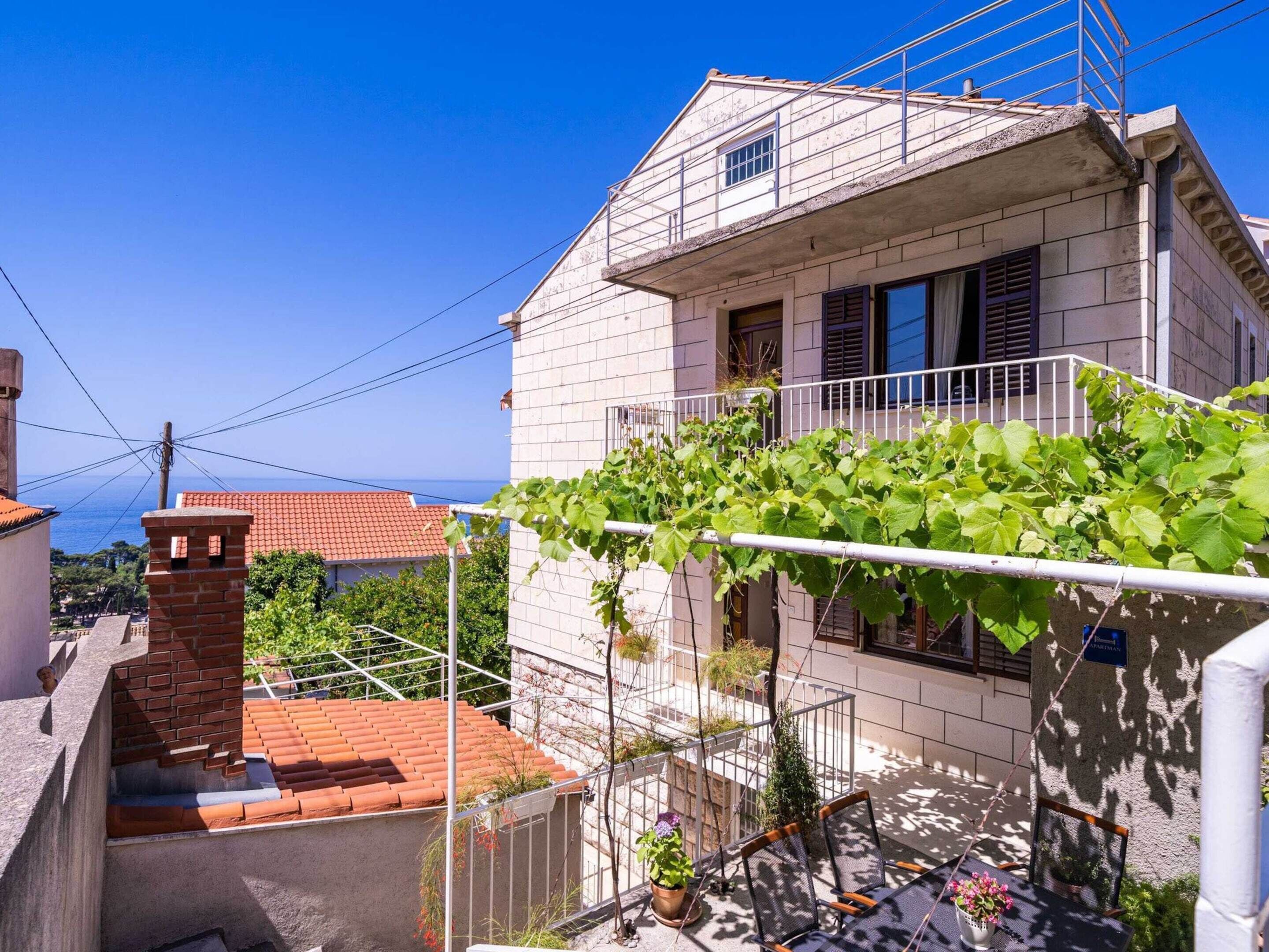 Apartment | Exterior