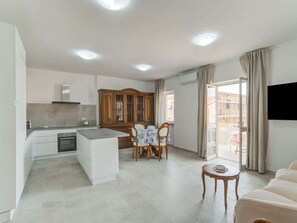 Apartment | Living room