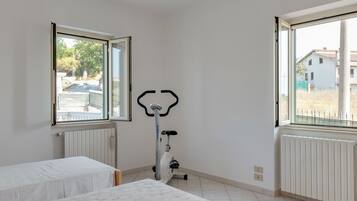 Biệt thự | 6 phòng ngủ, trang bị nội thất với thiết kế riêng biệt