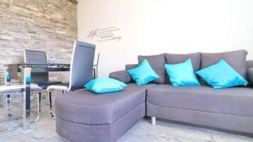 Apartment | Living area