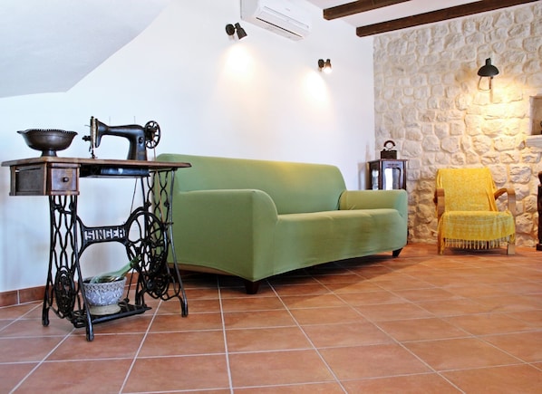 Villa | Living area