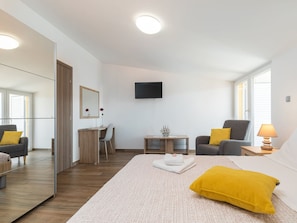 Appartement | 1 chambre, fer et planche à repasser