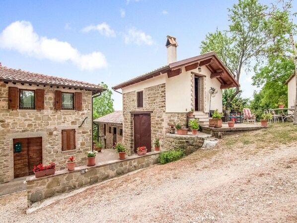 House | Exterior