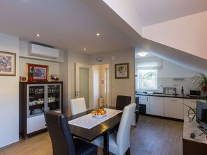 Apartment | Eigene Küche | Kühlschrank, Mikrowelle, Geschirrspüler