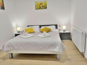 Apartment | Room amenity