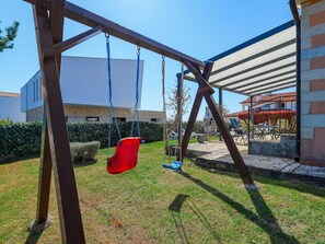 House | Property amenity - Spacious Holiday Home in Visnjan With Private Pool (Visnjan)