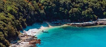 Apartment in Liznjan With Pool and Terrace