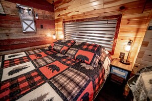 1 slaapkamer, een strijkplank/strijkijzer, gratis wifi, beddengoed