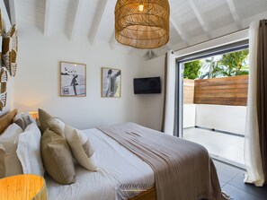 2 chambres, fer et planche à repasser, Wi-Fi gratuit, draps fournis