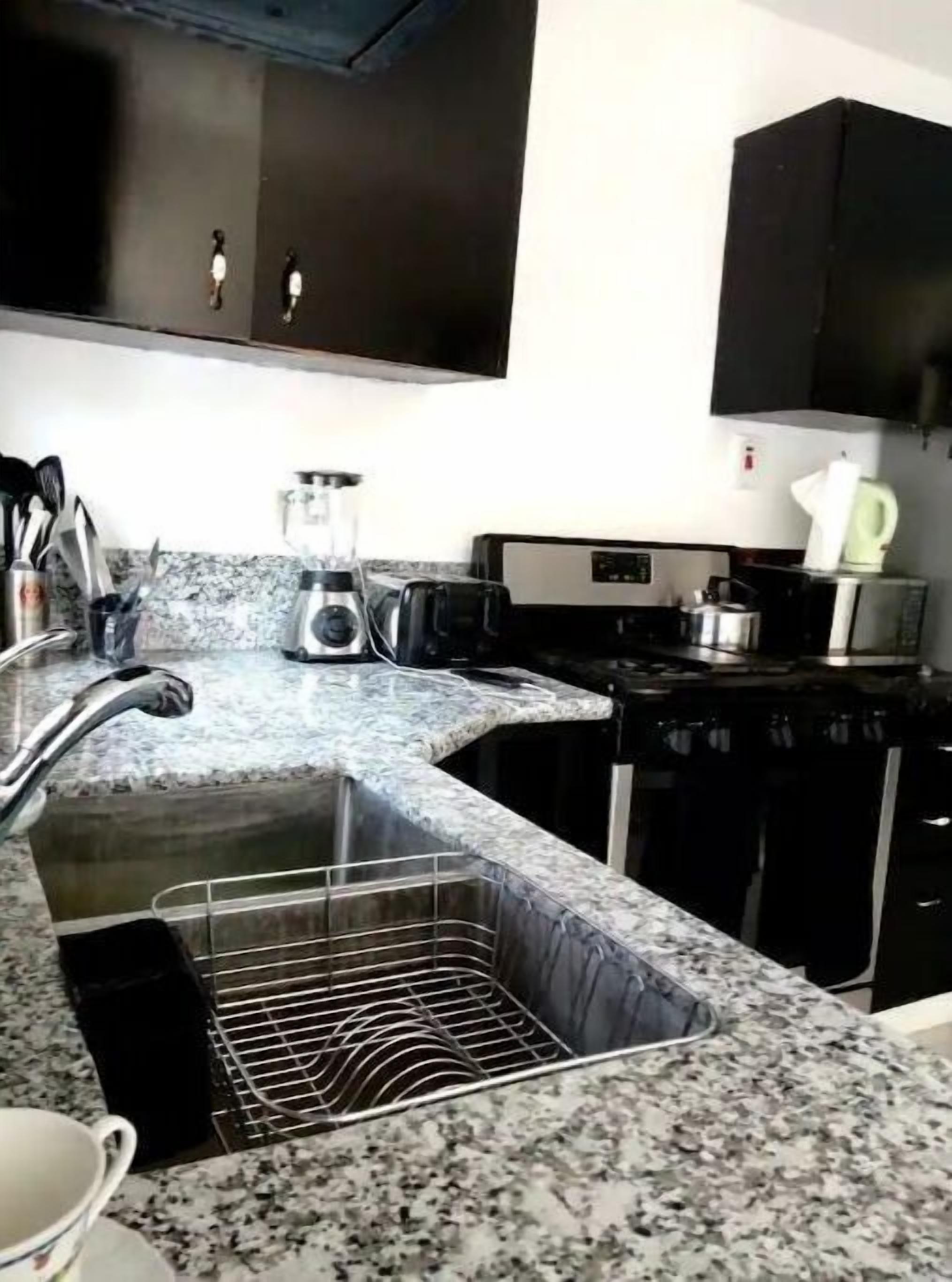 Micro-ondes, plaque de cuisson