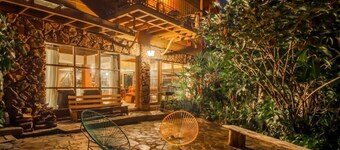 Casa Guarumo. The cloud forest magical villa.