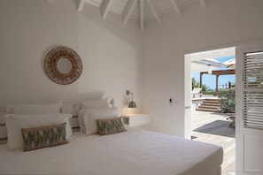 4 bedrooms, free WiFi, bed sheets