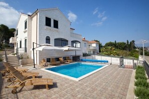 Apartment | Exterior - Villa Grlica With Garden View (Sutivan)