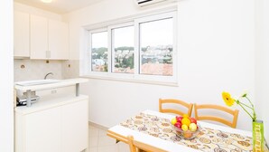 รูปภาพที่ไม่ได้จัดประเภท, 5 จาก 16, ปุ่ม