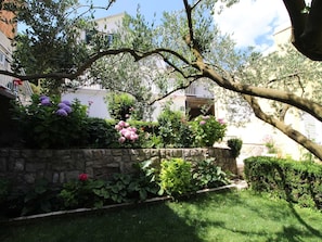 House | Exterior - Holiday Home Gea - Three Bedroom Holiday Home With Terrace and Partial Sea View (Ston)