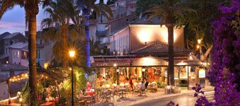 Nice Apartment With Seaview Near Beach
