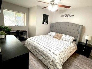 2 bedrooms, travel crib, free WiFi, bed sheets