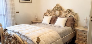 House | 2 bedrooms, individually furnished, bed sheets - Vesime Villa With Garden (Vesime)