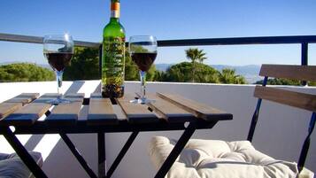 Chambre Quadruple | Terrasse/Patio