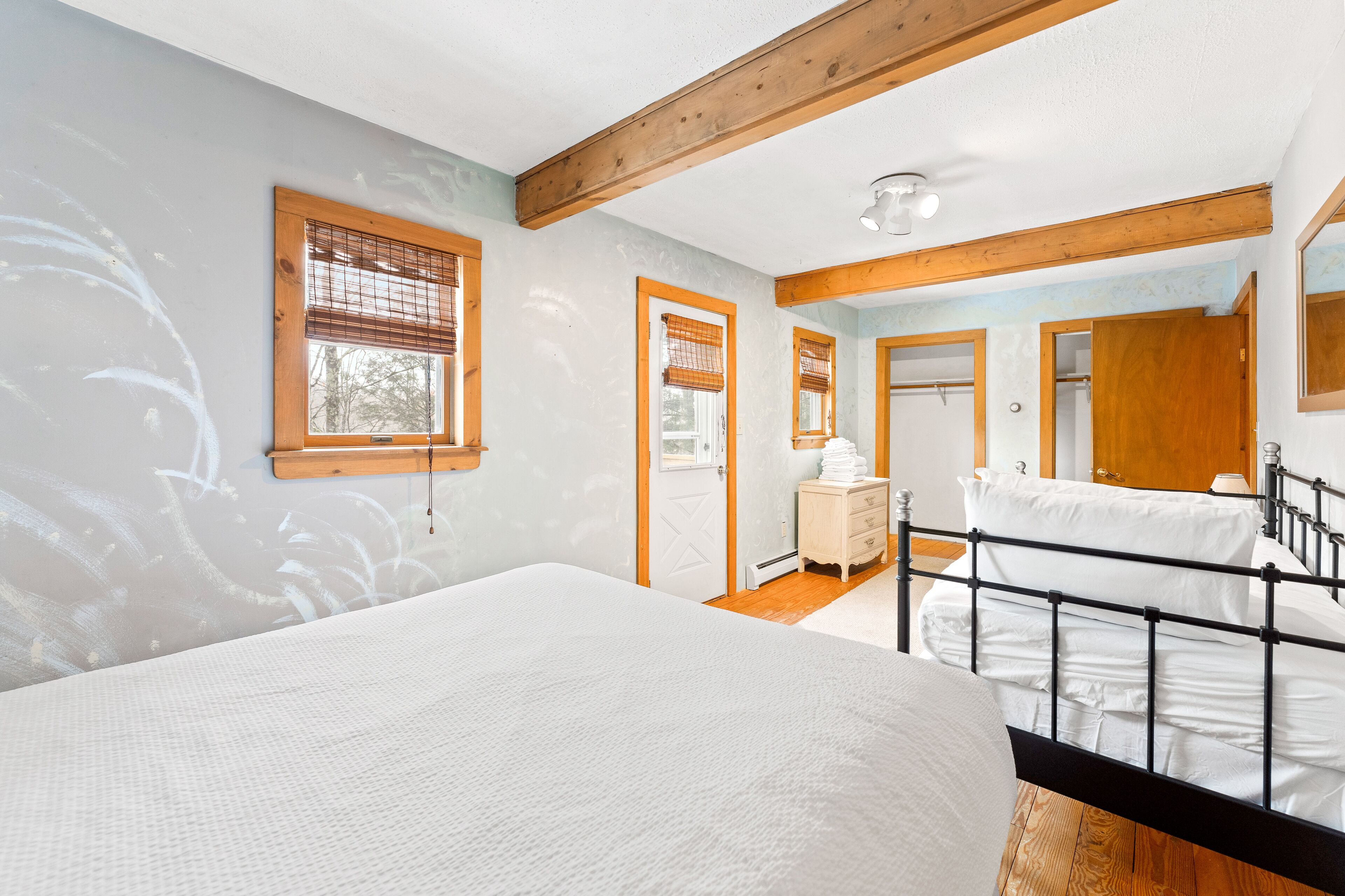 2 soverom, internettilgang og sengetøy