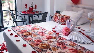 Habitación triple superior | Sábanas de algodón egipcio y ropa de cama de alta calidad