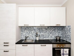 Apartment | Private kitchen | Fridge, microwave, oven, stovetop - Apartments Gaura - One-bedroom Apartment With Terrace (Dubrovnik)